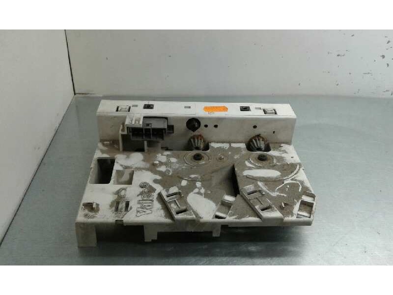 Recambio de mando calefaccion / aire acondicionado para renault 21 berlina (b/l48) referencia OEM IAM A30828255 1000000169799 