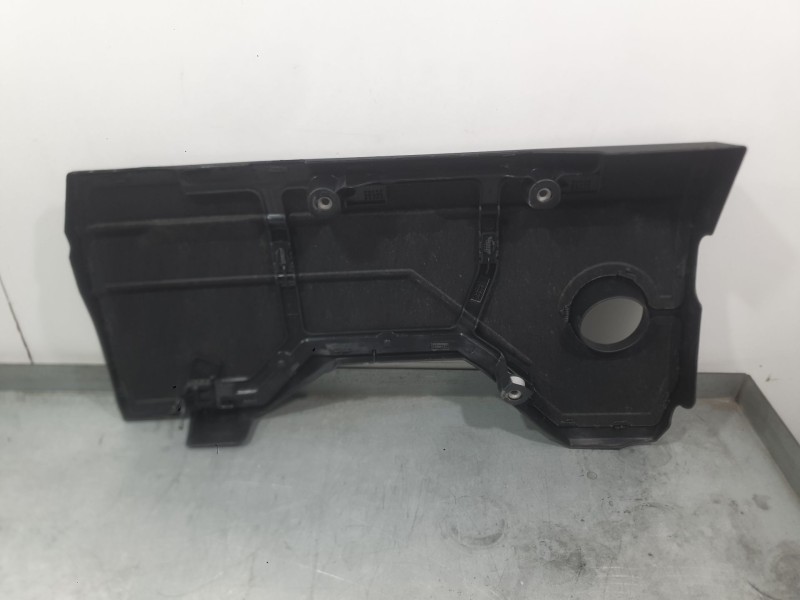 Recambio de tapa motor para citroën c3 iv 1.2 puretech referencia OEM IAM 9839861880  