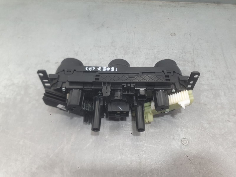 Recambio de mando calefaccion / aire acondicionado para citroën c3 iv 1.2 puretech referencia OEM IAM   