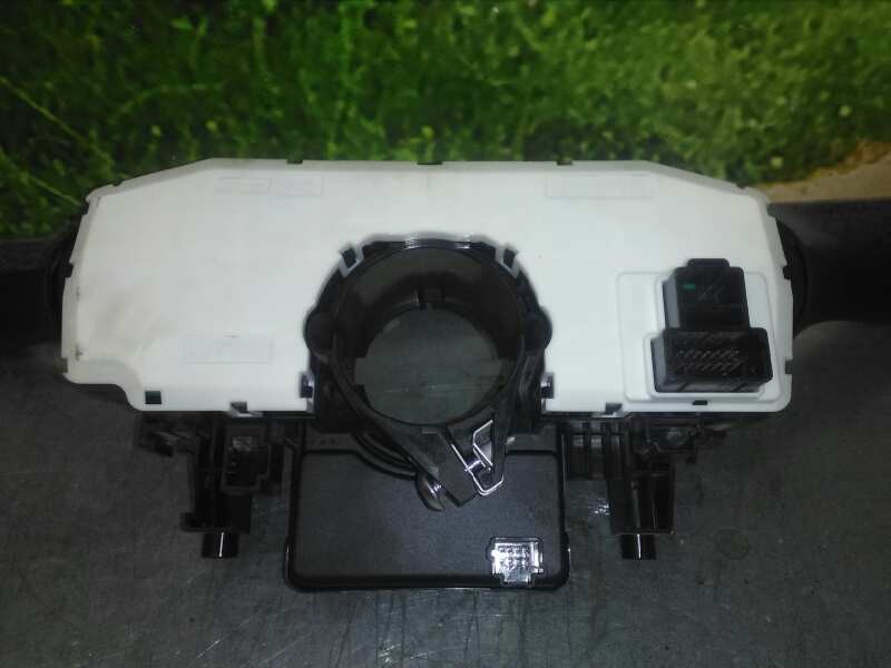 Recambio de mando luces y limpia para nissan qashqai (j11) tekna referencia OEM IAM 18124SD2  