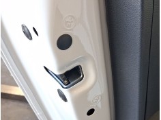 CERRADURA PUERTA TRASERA IZQUIERDA 5TA839015Q 