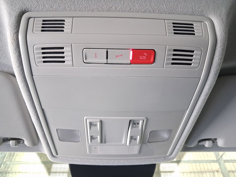 Recambio de luz interior para seat ibiza v (kj1, kjg) 1.0 tsi referencia OEM IAM 3B0947105C9B9  