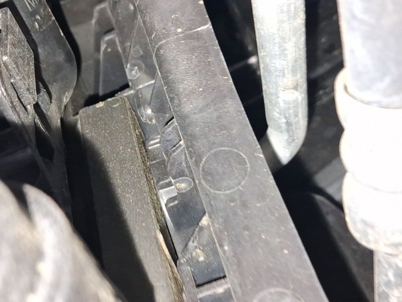 Recambio de condensador / radiador aire acondicionado para seat ibiza v (kj1, kjg) 1.0 tsi referencia OEM IAM 5WA816411A  