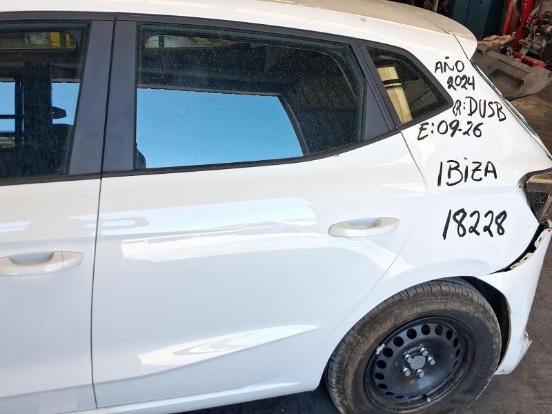 Recambio de puerta trasera izquierda para seat ibiza v (kj1, kjg) 1.0 tsi referencia OEM IAM 6F0833051E  