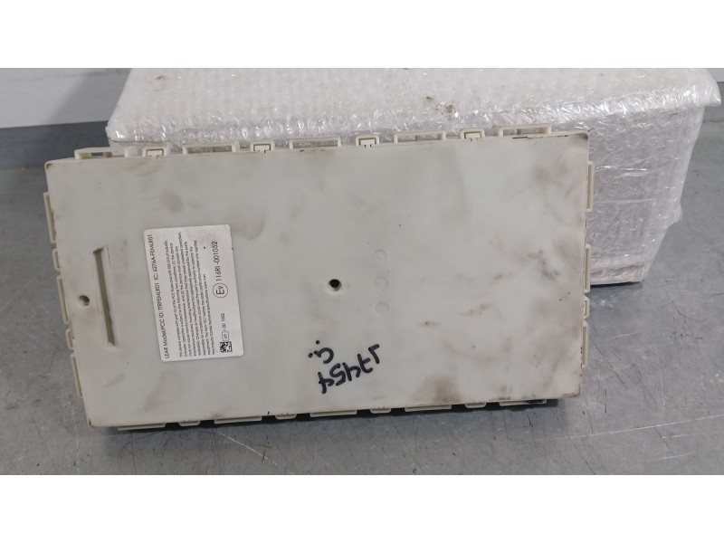 Recambio de caja reles / fusibles para bmw 1 (f20) 116 d referencia OEM IAM 61149259466  