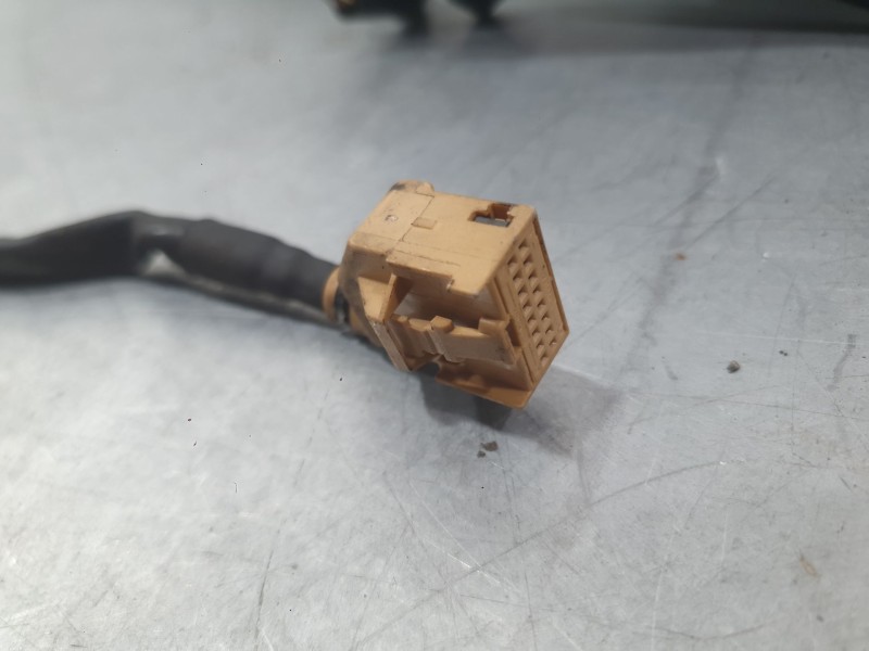 Recambio de retrovisor izquierdo para seat exeo (3r2) 2.0 tdi referencia OEM IAM 3R1857507D  ELECTRICO TOCADO