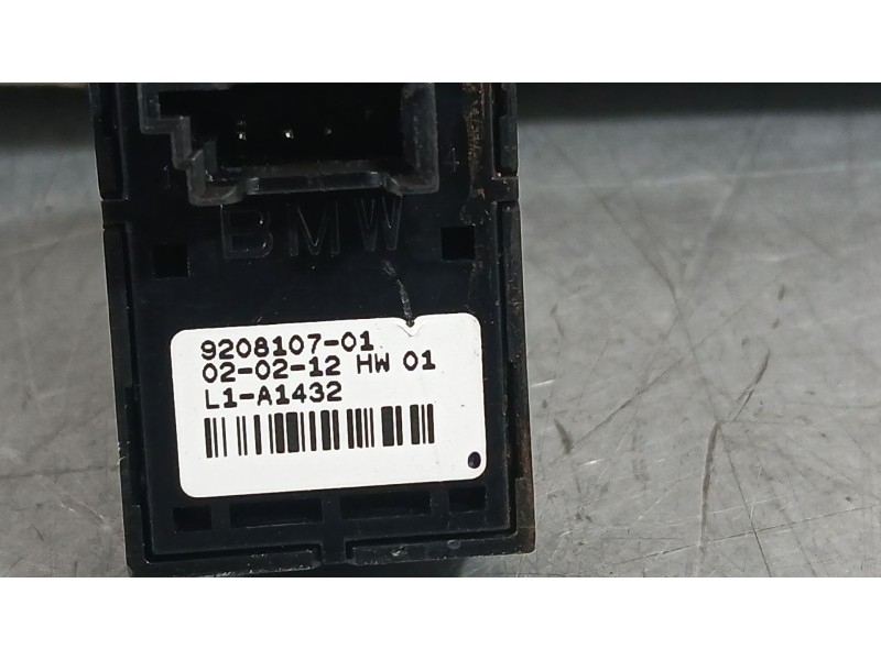 Recambio de mando elevalunas delantero derecho para bmw 1 (f20) 116 d referencia OEM IAM 61319208107  