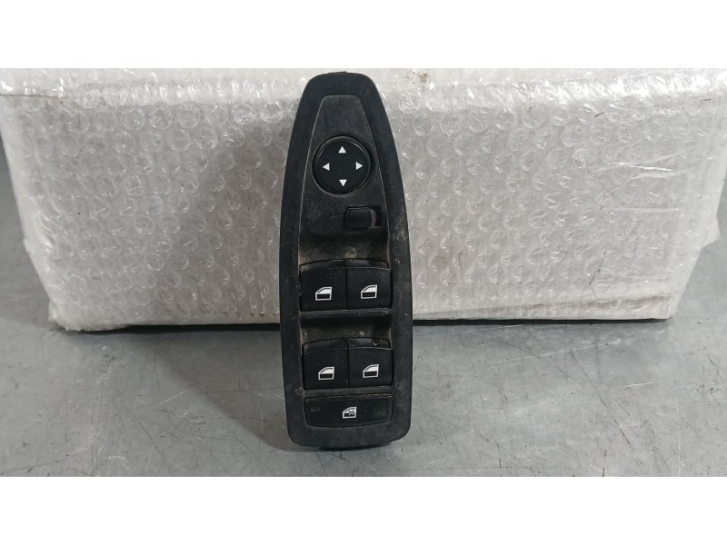 Recambio de mando elevalunas delantero izquierdo para bmw 1 (f20) 116 d referencia OEM IAM 61319208109 C/ MANDO RETROVISOR 