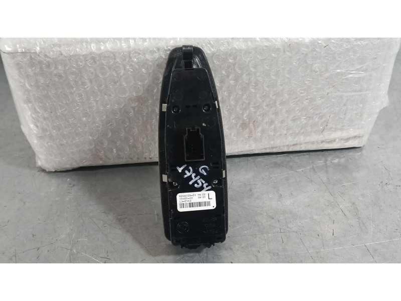 Recambio de mando elevalunas delantero izquierdo para bmw 1 (f20) 116 d referencia OEM IAM 61319208109 C/ MANDO RETROVISOR 