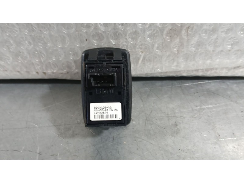 Recambio de mando elevalunas trasero derecho para bmw 1 (f20) 116 d referencia OEM IAM 61319208106  