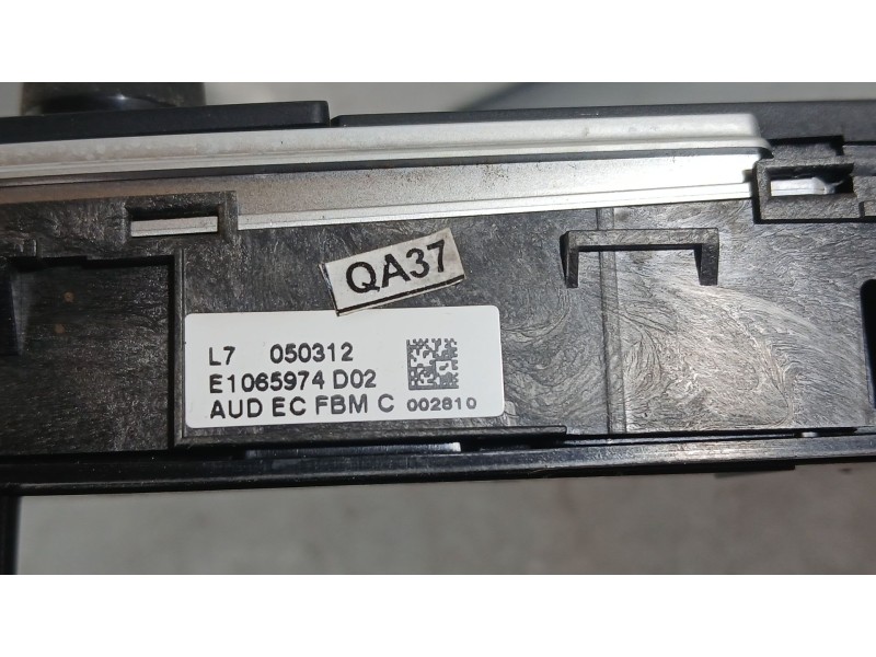 Recambio de mando radio para bmw 1 (f20) 116 d referencia OEM IAM   