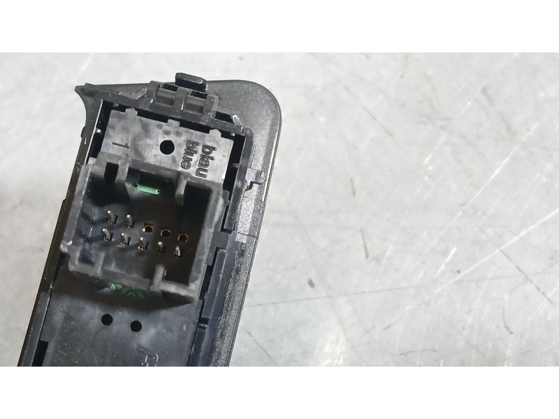 Recambio de mando multifuncion para bmw 1 (f20) 116 d referencia OEM IAM   