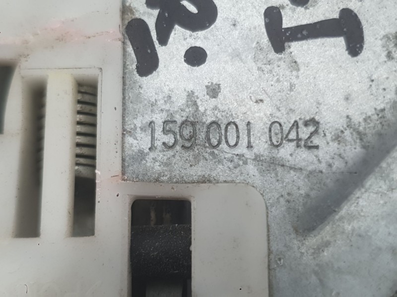 Recambio de elevalunas delantero izquierdo para citroën c3 iii (sx) 1.2 vti 82 referencia OEM IAM 9840154380 159001042 