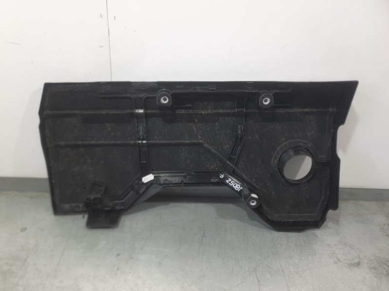 Recambio de tapa motor para peugeot 2008 ii (us_, us-, uy_, uj_, ur_, uc_) 2008 1.2 hybrid referencia OEM IAM 9839861880  