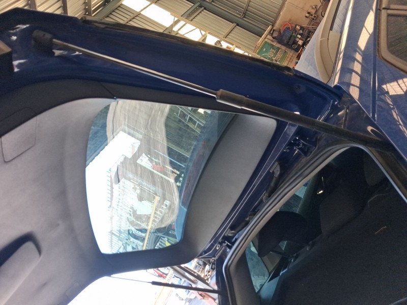 Recambio de amortiguadores maletero / porton para skoda kamiq (nw4) 1.0 tsi referencia OEM IAM 658827550B  
