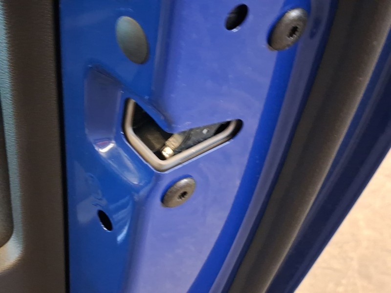 Recambio de cerradura puerta trasera derecha para skoda kamiq (nw4) 1.0 tsi referencia OEM IAM 5TA839016Q  