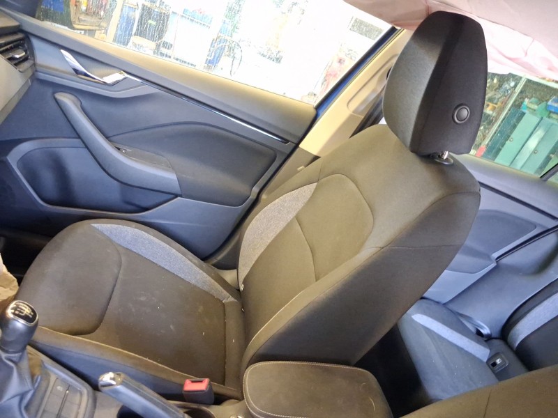 Recambio de asiento delantero derecho para skoda kamiq (nw4) 1.0 tsi referencia OEM IAM  C/AIRBAG 