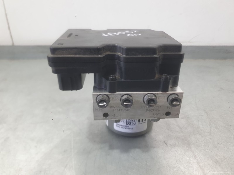 Recambio de abs para peugeot 2008 ii (us_, us-, uy_, uj_, ur_, uc_) 2008 1.2 hybrid referencia OEM IAM 1686632780  