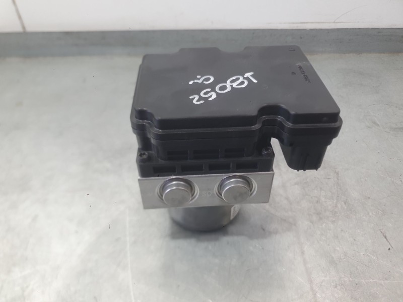Recambio de abs para peugeot 2008 ii (us_, us-, uy_, uj_, ur_, uc_) 2008 1.2 hybrid referencia OEM IAM 1686632780  
