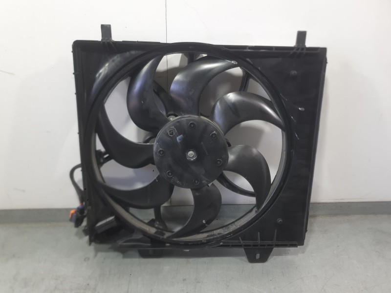 Recambio de electroventilador para peugeot 2008 ii (us_, us-, uy_, uj_, ur_, uc_) 2008 1.2 hybrid referencia OEM IAM 9839344280 