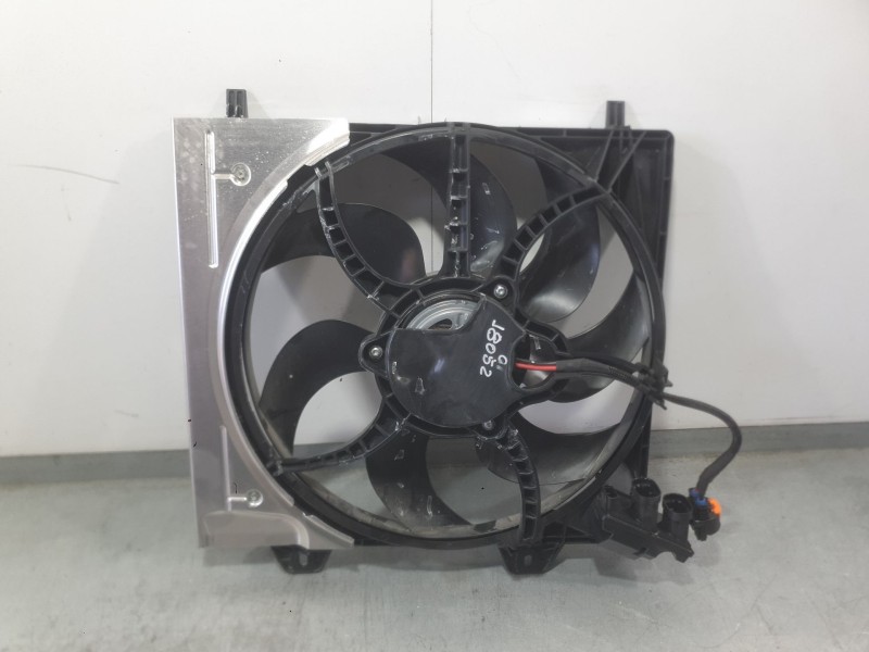 Recambio de electroventilador para peugeot 2008 ii (us_, us-, uy_, uj_, ur_, uc_) 2008 1.2 hybrid referencia OEM IAM 9839344280 