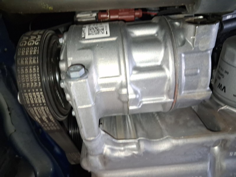 Recambio de compresor aire acondicionado para skoda kamiq (nw4) 1.0 tsi referencia OEM IAM 5Q0816803H 5Q0816803D 