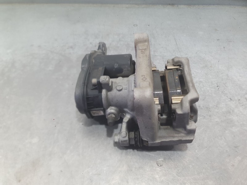 Recambio de pinza freno trasera derecha para peugeot 2008 ii (us_, us-, uy_, uj_, ur_, uc_) 2008 1.2 hybrid referencia OEM IAM 1