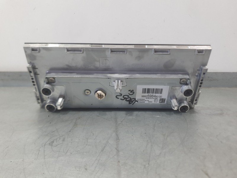 Recambio de sistema navegacion gps para peugeot 2008 ii (us_, us-, uy_, uj_, ur_, uc_) 2008 1.2 hybrid referencia OEM IAM 650763