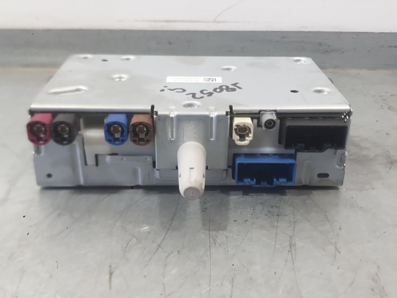 Recambio de sistema audio / radio para peugeot 2008 ii (us_, us-, uy_, uj_, ur_, uc_) 2008 1.2 hybrid referencia OEM IAM   