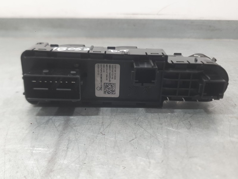 Recambio de mando elevalunas delantero izquierdo para peugeot 2008 ii (us_, us-, uy_, uj_, ur_, uc_) 2008 1.2 hybrid referencia 