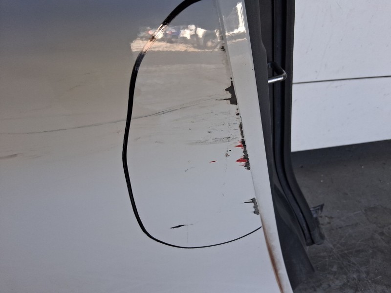Recambio de puerta trasera derecha para bmw i3 (i01) electric referencia OEM IAM 51007427336 ROZADA 