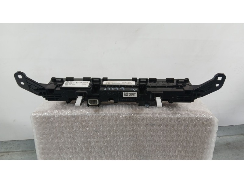 Recambio de mando radio para kia niro i (de) 1.6 gdi hybrid referencia OEM IAM   