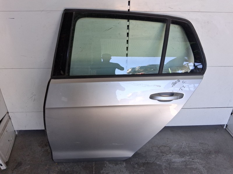 Recambio de puerta trasera izquierda para volkswagen golf vii (5g1, bq1, be1, be2) 1.6 tdi referencia OEM IAM 5G4833055AD  