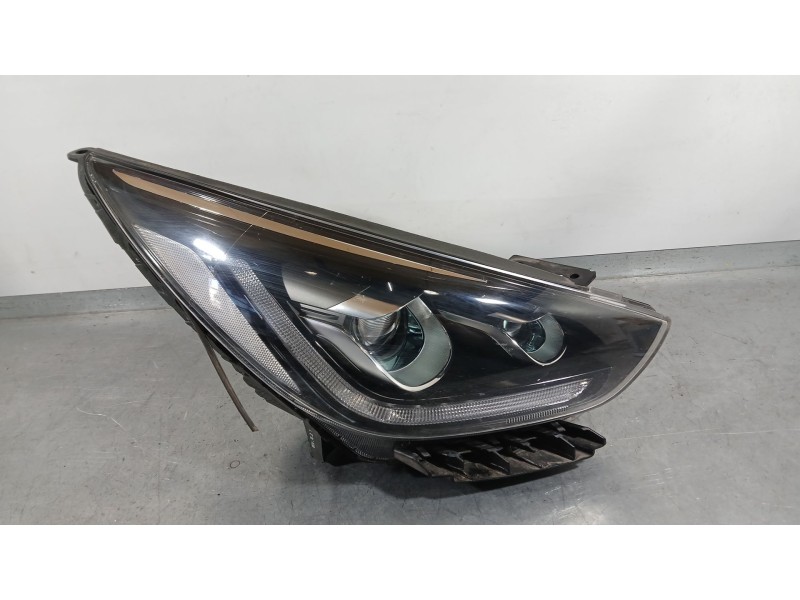 Recambio de faro derecho para kia niro i (de) 1.6 gdi hybrid referencia OEM IAM 92102G5000  