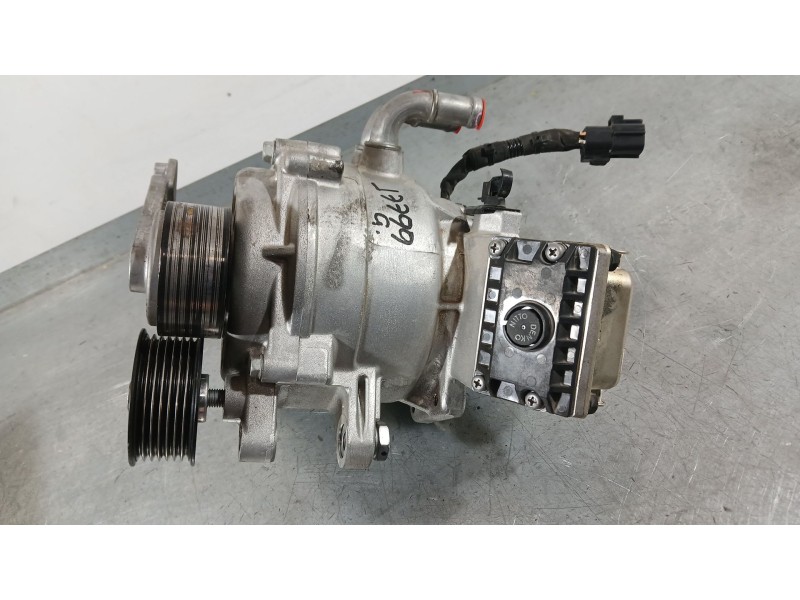 Recambio de alternador para kia niro i (de) 1.6 gdi hybrid referencia OEM IAM 3739003900  