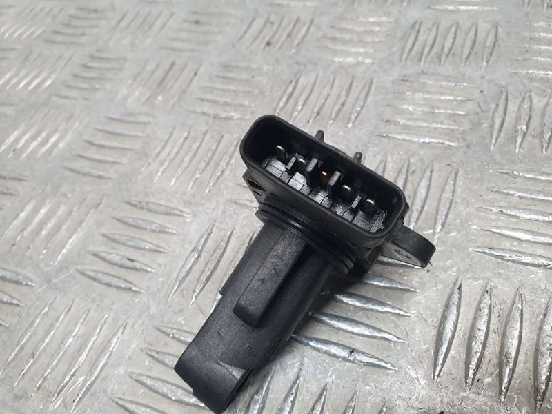 Recambio de caudalimetro para toyota avensis berlina (t25) 2.0 executive berlina (5-ptas.) referencia OEM IAM 222040J010 MB19740