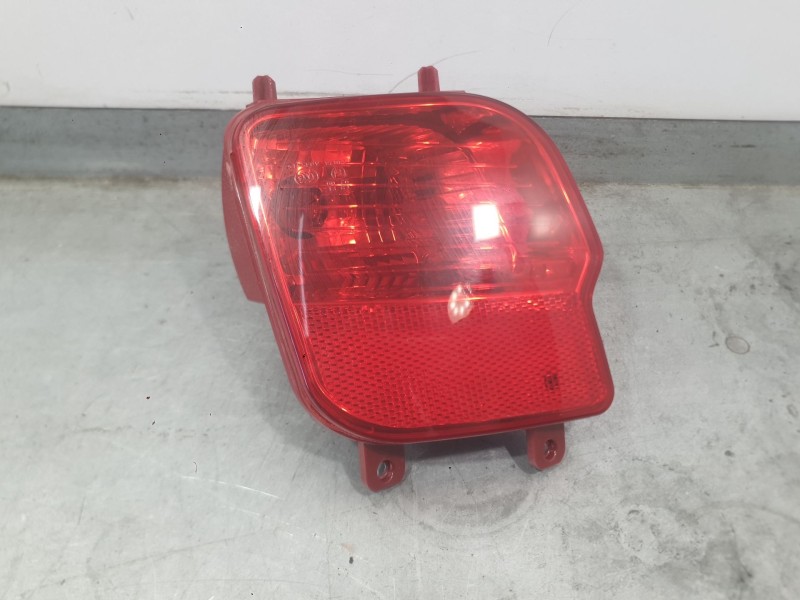 Recambio de piloto trasero derecho paragolpes para peugeot 2008 ii (us_, us-, uy_, uj_, ur_, uc_) 2008 1.2 hybrid referencia OEM