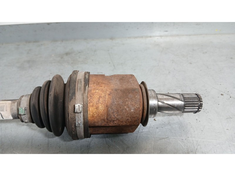 Recambio de transmision delantera izquierda para opel corsa d (s07) 1.2 (l08, l68) referencia OEM IAM 13248675  