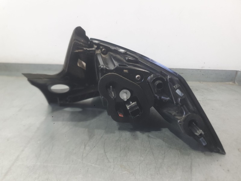 Recambio de piloto trasero izquierdo exterior para peugeot 2008 ii (us_, us-, uy_, uj_, ur_, uc_) 2008 1.2 hybrid referencia OEM