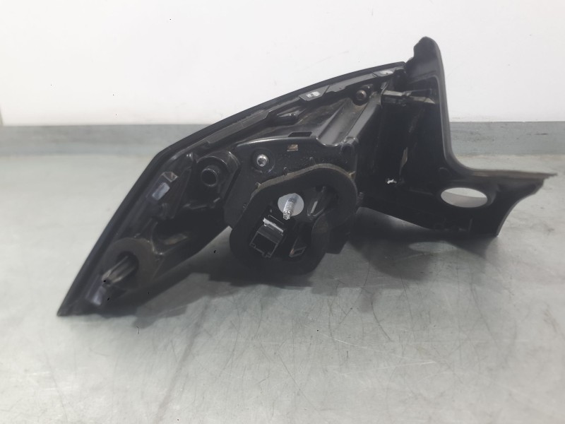 Recambio de piloto trasero derecho exterior para peugeot 2008 ii (us_, us-, uy_, uj_, ur_, uc_) 2008 1.2 hybrid referencia OEM I