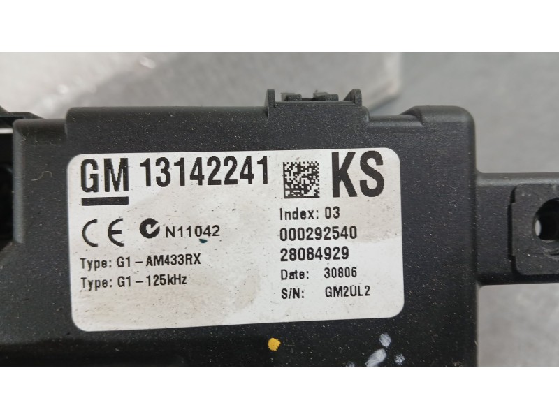 Recambio de caja reles / fusibles para opel corsa d (s07) 1.2 (l08, l68) referencia OEM IAM   