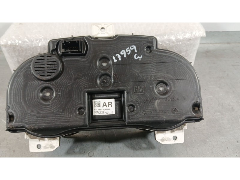 Recambio de cuadro instrumentos para opel corsa d (s07) 1.2 (l08, l68) referencia OEM IAM 13372993  
