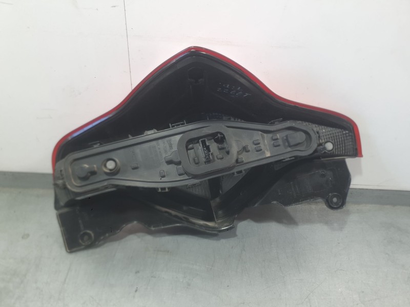 Recambio de piloto trasero derecho para dacia lodgy (js_) 1.5 dci referencia OEM IAM 265502184R  