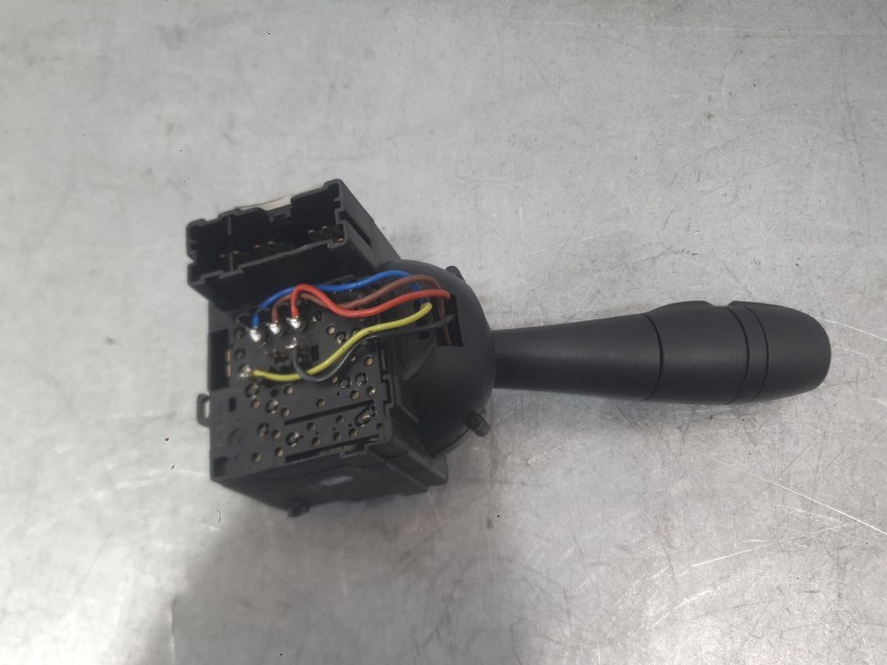 Recambio de mando intermitentes para dacia lodgy (js_) 1.5 dci referencia OEM IAM   