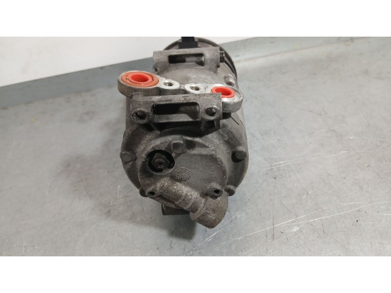 Recambio de compresor aire acondicionado para ford focus ii (da_, hcp, dp) 1.6 ti referencia OEM IAM 1809656  