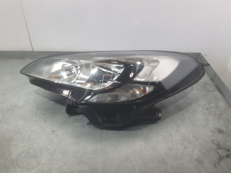 Recambio de faro izquierdo para opel corsa e (x15) 1.4 (08, 68) referencia OEM IAM 39108226  