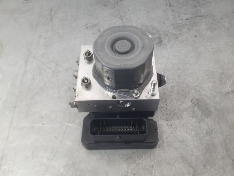 Recambio de abs para opel corsa e (x15) 1.4 (08, 68) referencia OEM IAM 95522565  