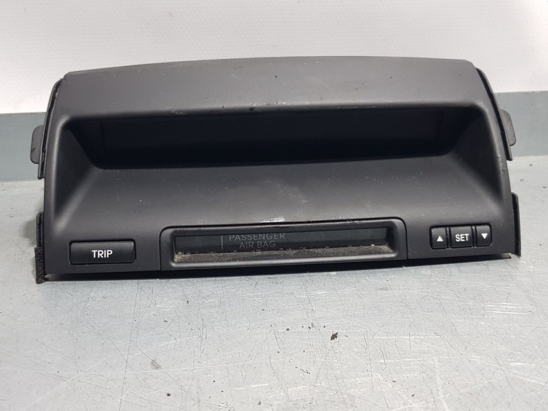 Recambio de pantalla multifuncion para kia venga basic referencia OEM IAM 941011P000  