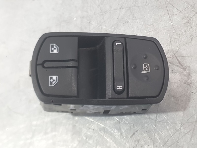 Recambio de mando elevalunas delantero izquierdo para opel corsa e (x15) 1.4 (08, 68) referencia OEM IAM 13430017  