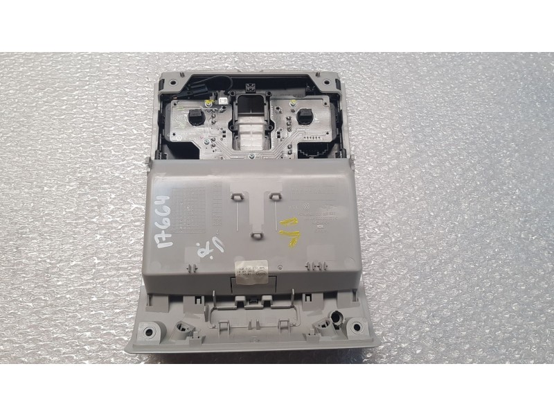 Recambio de luz interior para volkswagen tiguan (ad1, ax1) 1.5 tsi referencia OEM IAM 5TA947105HQAV  